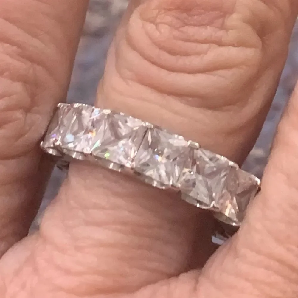 N/A eternity band